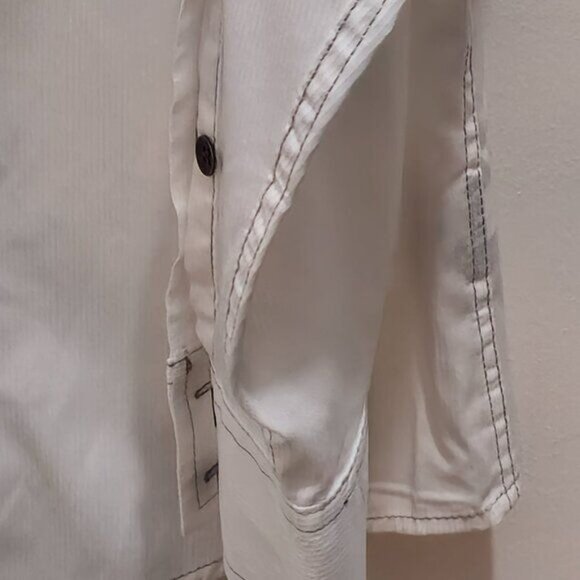 Rock & Republic  XL Women's Long Sleeve, Casual Buttoned Shirt - White and Black - Picture 8 of 15